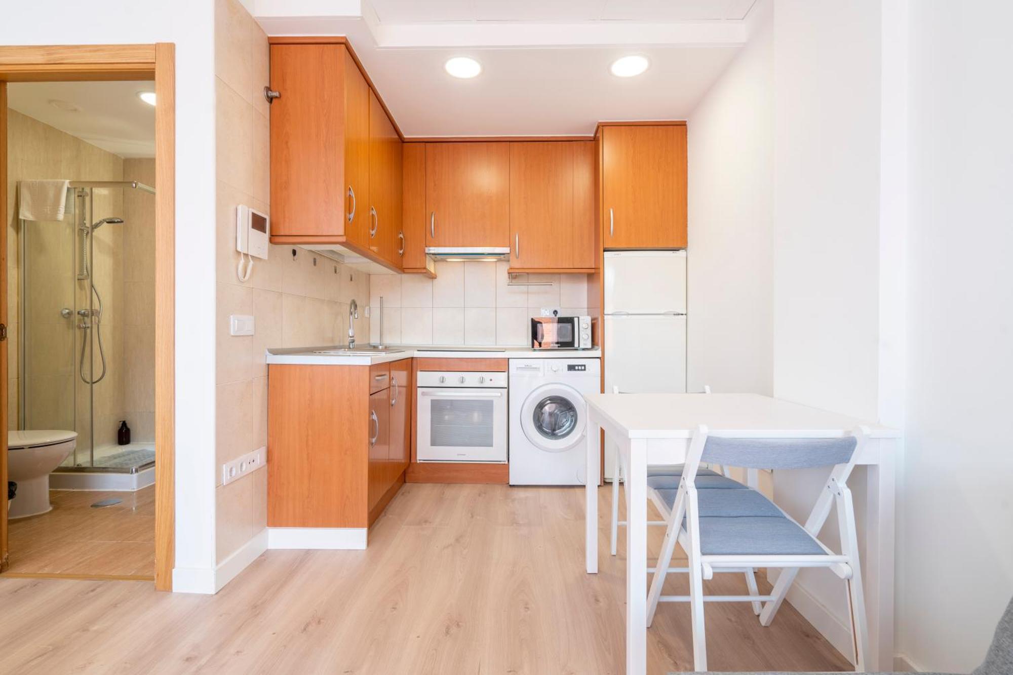 Apartamentos Noviembre 마드리드 외부 사진